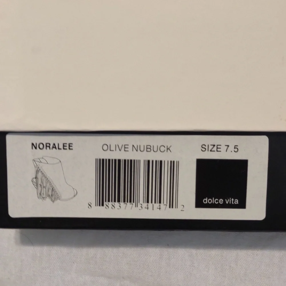 Dolce Vita Noralee Ankle Boots in Olive Nubuck. Size 7.5 EUC - Picture 14 of 15